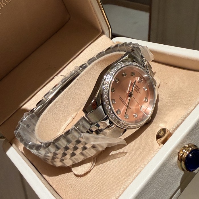 Quartz movement ladies' watch, 316L stainless steel case,size 31mm,WT120-12-28