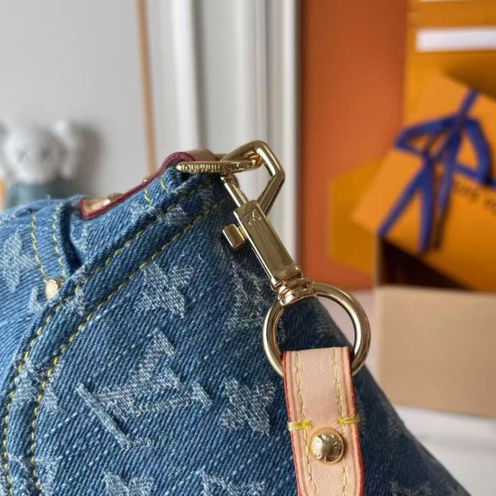 Denim and Split leather bag ,4A ,size 27*18*3 cm,  B88-771
