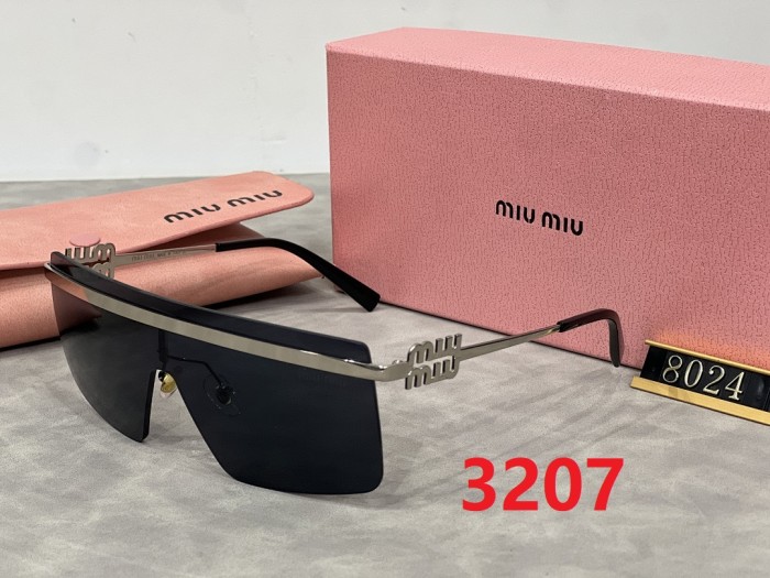Blue light blocking sunglasses with the box and case ,G25-3207-3211