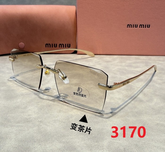 Blue light blocking sunglasses with the box and case ,G25-3168-3173