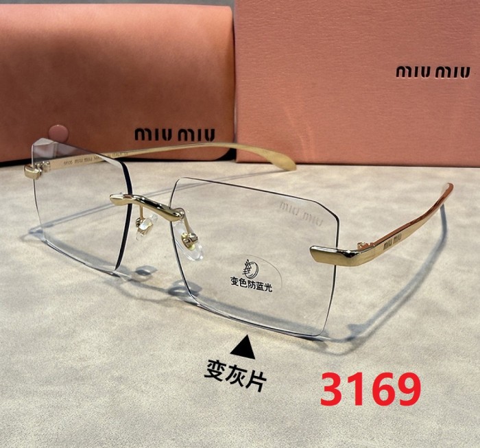 Blue light blocking sunglasses with the box and case ,G25-3168-3173