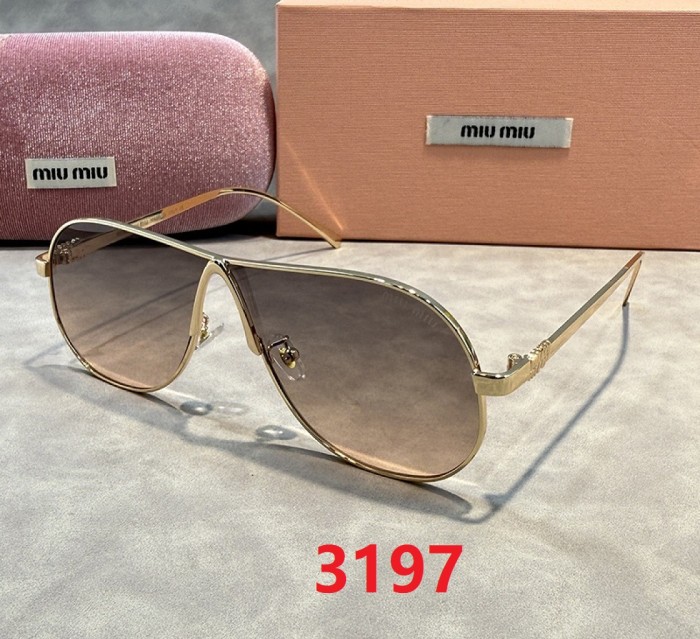 Blue light blocking sunglasses with the box and case ,G25-3193-3198