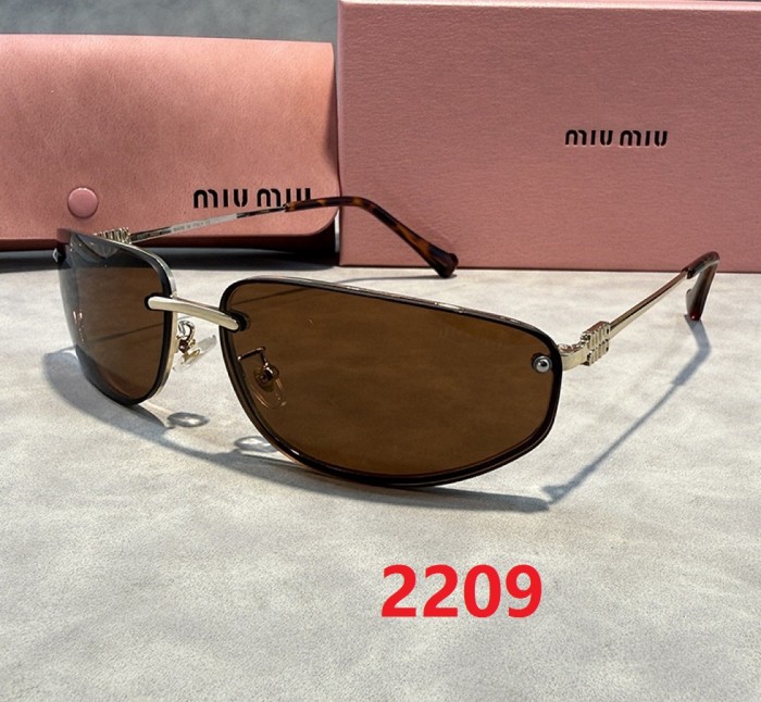 Blue light blocking sunglasses with the box and case ,G25-2207-2212