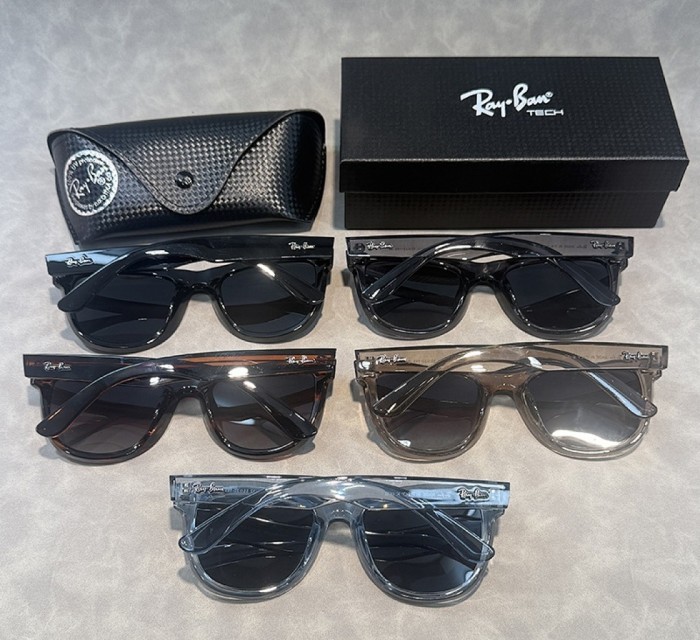 Blue light blocking sunglasses with the box and case ,G25-3368-3372