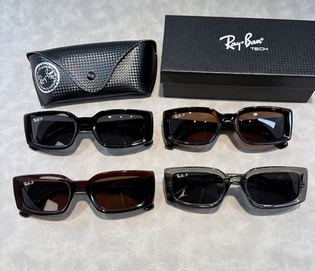 Blue light blocking sunglasses with the box and case ,G25-3347-3350