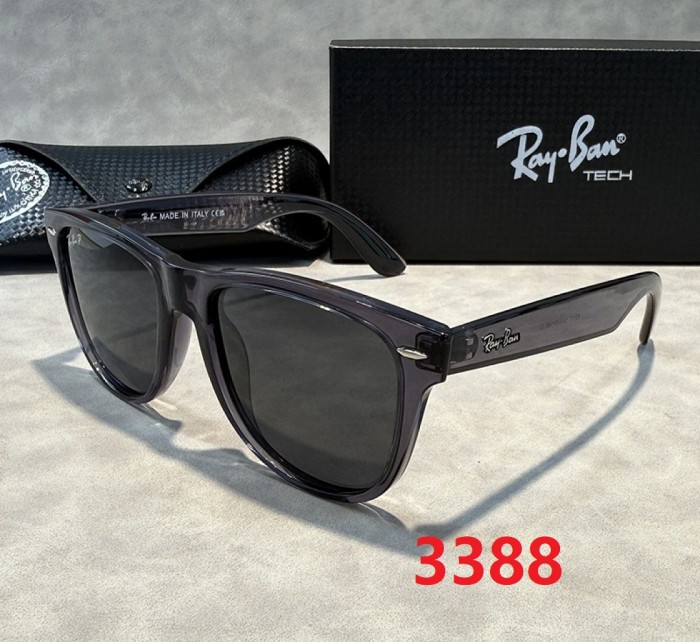 Blue light blocking sunglasses with the box and case ,G25-3383-3390