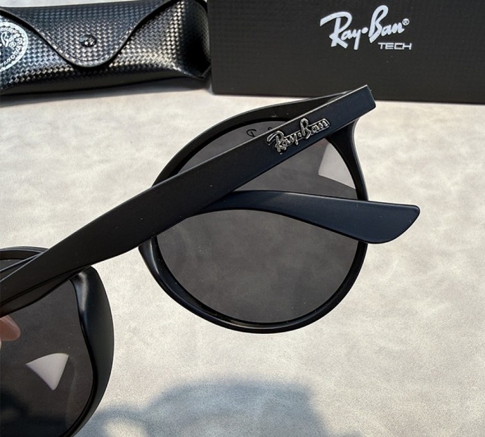 Blue light blocking sunglasses with the box and case ,G25-3323-3329