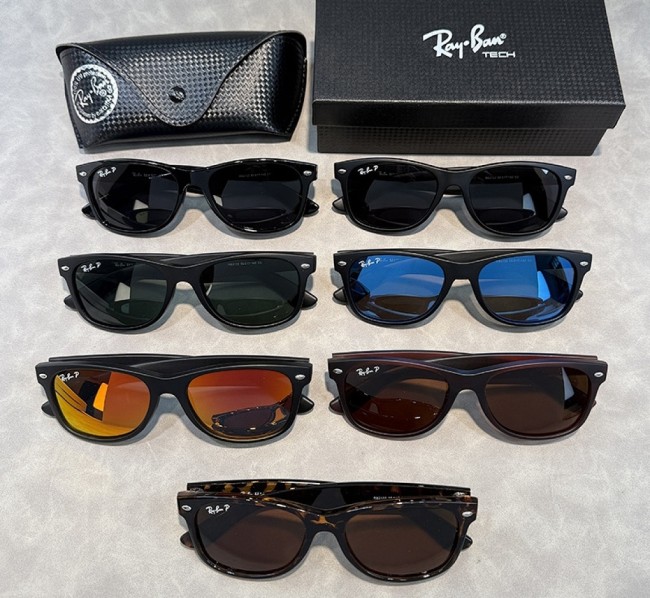 Blue light blocking sunglasses with the box and case ,G25-3300-3306