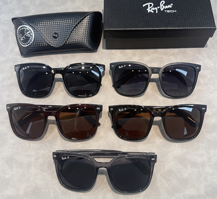 Blue light blocking sunglasses with the box and case ,G25-3404-3408