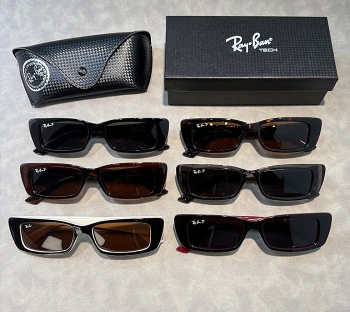 Blue light blocking sunglasses with the box and case ,G25-3356-3361