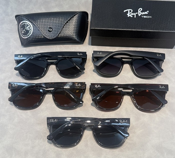 Blue light blocking sunglasses with the box and case ,G25-3378-3382