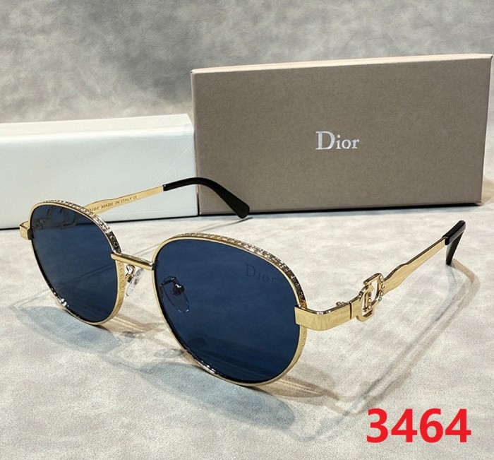 Blue light blocking sunglasses with the box and case ,G25-3464-3469