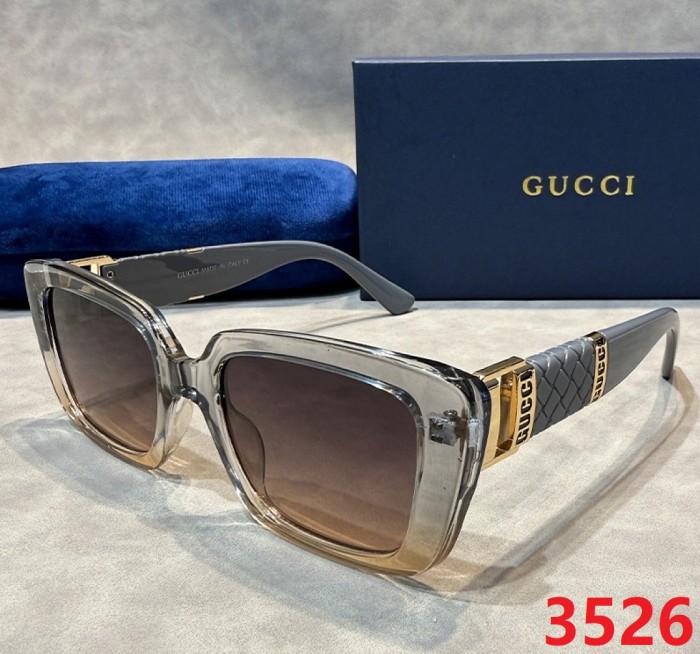 Blue light blocking sunglasses with the box and case ,G25-3525-3530