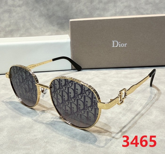 Blue light blocking sunglasses with the box and case ,G25-3464-3469