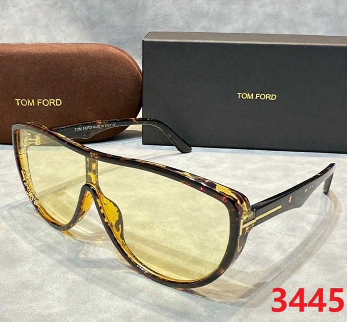 Blue light blocking sunglasses with the box and case ,G25-3444-3451