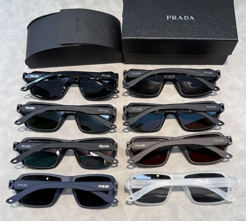 Blue light blocking sunglasses with the box and case ,G25-3620-3627