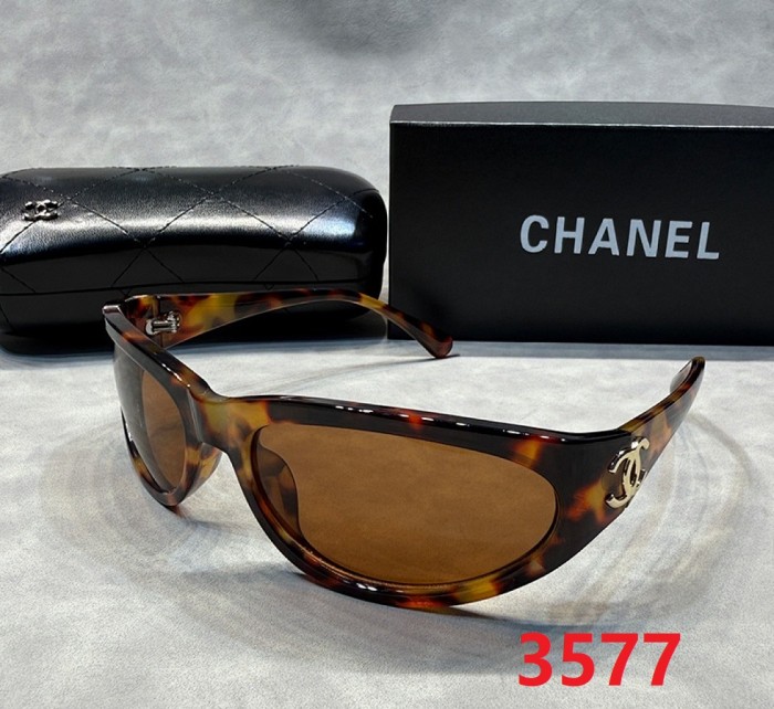 Blue light blocking sunglasses with the box and case ,G25-3577-3583