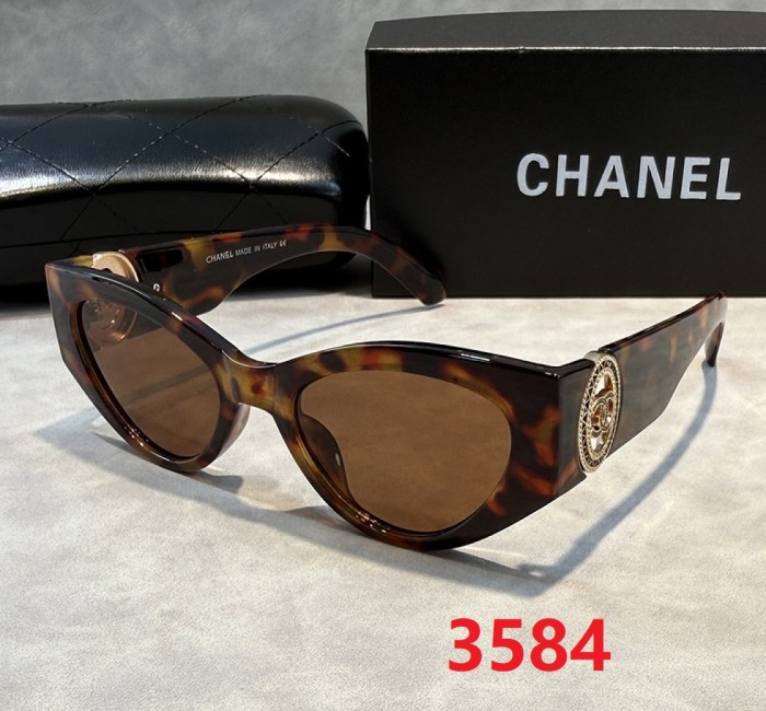 Blue light blocking sunglasses with the box and case ,G25-3584-3590