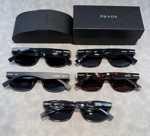 Blue light blocking sunglasses with the box and case ,G25-3633-3637
