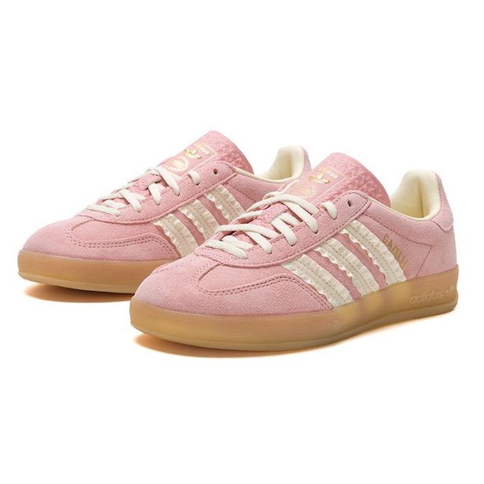 Women runner sneaker shoes,  with box,size 35.5-40，SS60-725