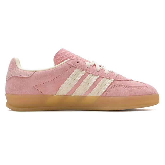 Women runner sneaker shoes,  with box,size 35.5-40，SS60-725