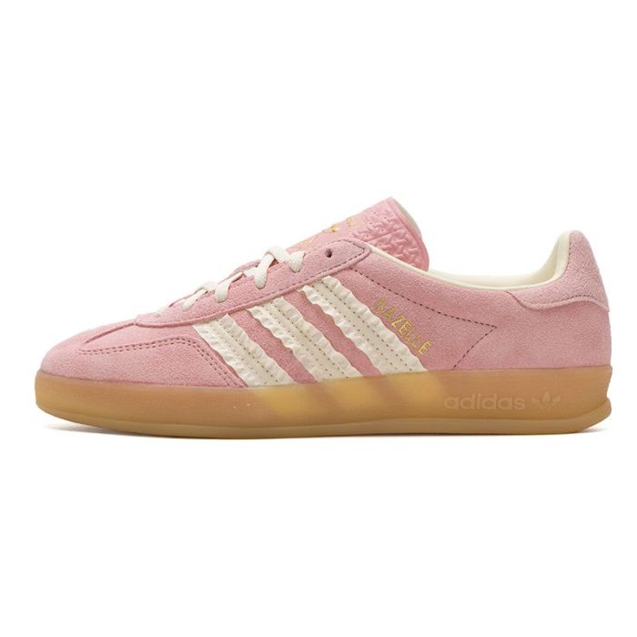 Women runner sneaker shoes,  with box,size 35.5-40，SS60-725