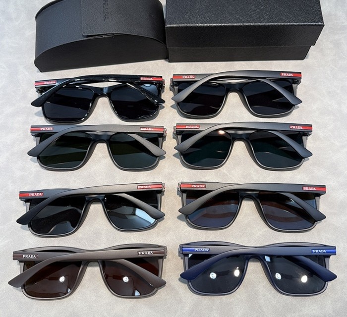 Blue light blocking sunglasses with the box and case ,G25-3651-3658