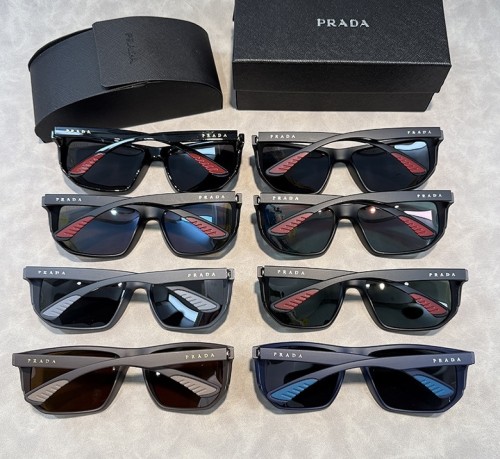Blue light blocking sunglasses with the box and case ,G25-3677-3684