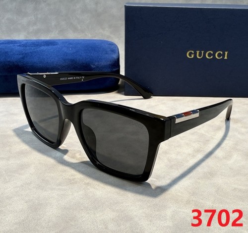 Blue light blocking sunglasses with the box and case ,G25-3702-3707