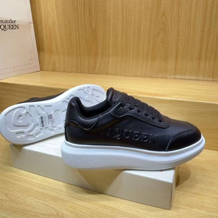 Women's men flat sneaker shoes,  size 35-45, SS70-2690