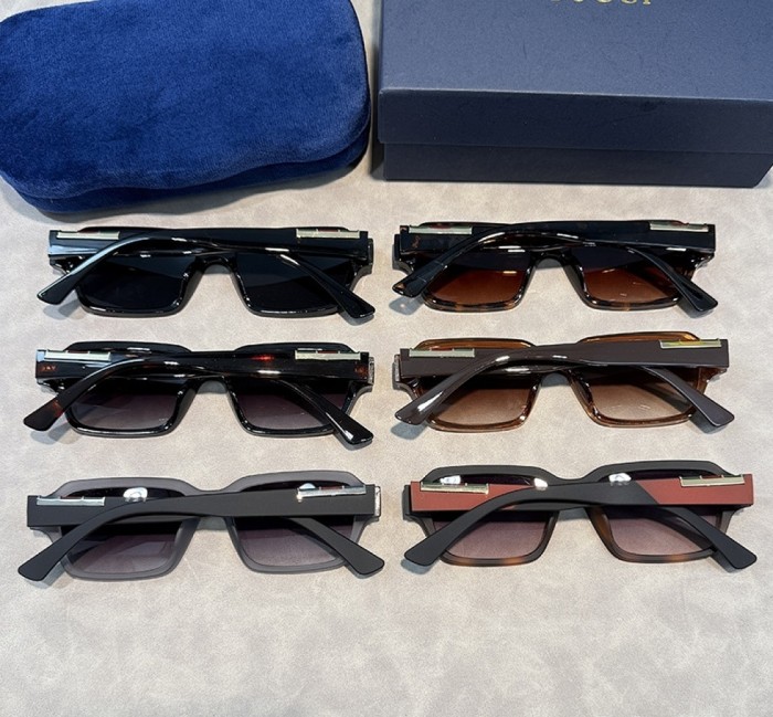 Blue light blocking sunglasses with the box and case ,G25-3696-3701