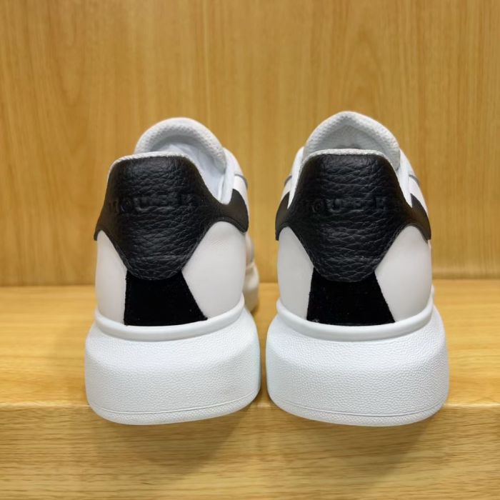 Women's men flat sneaker shoes,  size 35-45, SS70-2697