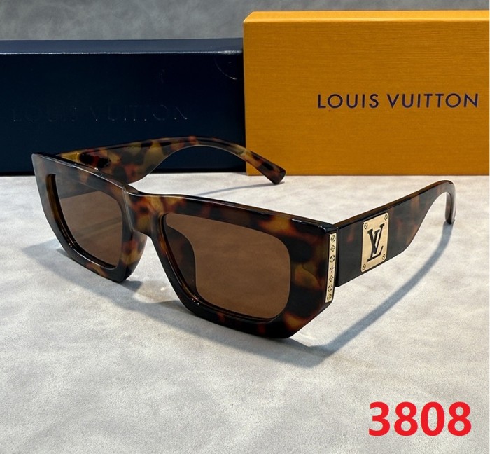 Blue light blocking sunglasses with the box and case ,G25-3806-3812