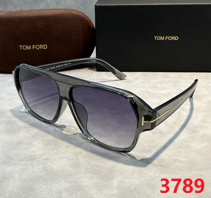 Blue light blocking sunglasses with the box and case ,G25-3785-3794