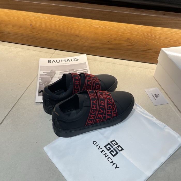 Women's men flat sneaker shoes,  size 35-46, SS70-2679-2681