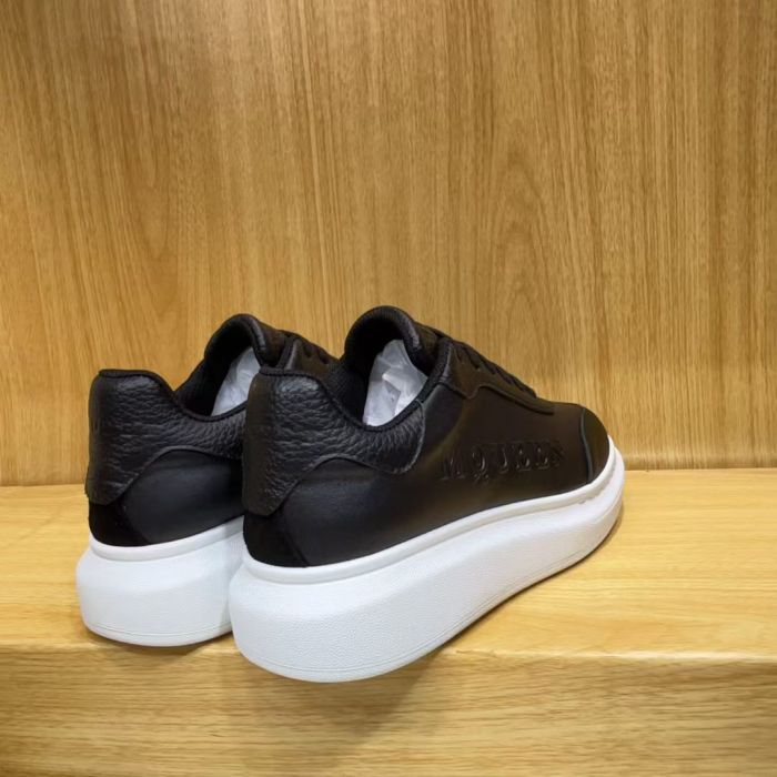 Women's men flat sneaker shoes,  size 35-45, SS70-2690