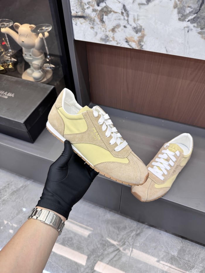 Women's flat sneaker shoes,  size 35-40, SS70-2700