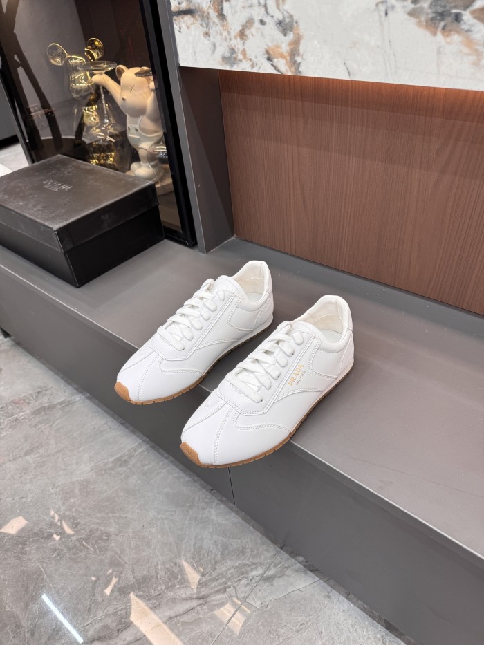 Women's flat sneaker shoes,  size 35-40, SS70-2701