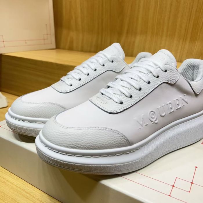 Women's men flat sneaker shoes,  size 35-45, SS70-2696