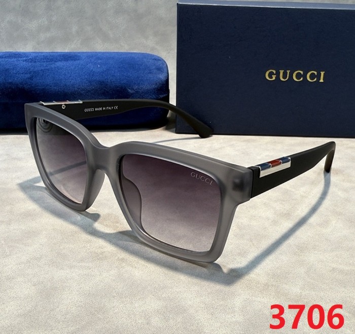 Blue light blocking sunglasses with the box and case ,G25-3702-3707