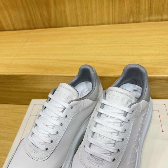 Women's men flat sneaker shoes,  size 35-45, SS70-2691