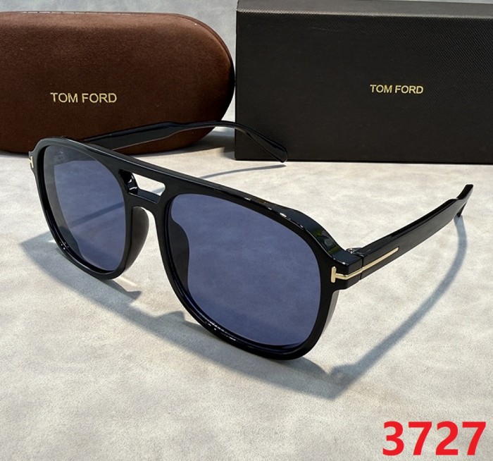 Blue light blocking sunglasses with the box and case ,G25-3718-3727