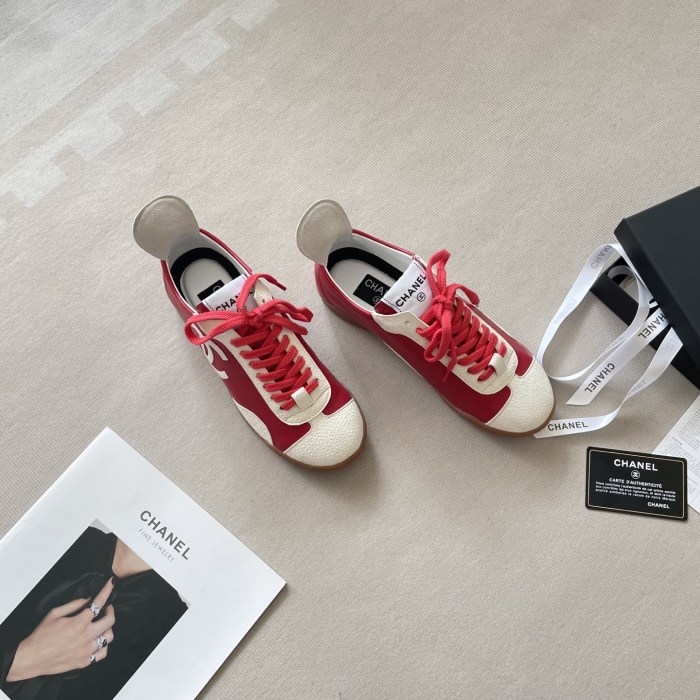 Women's flat sneaker shoes,  size 35-40, SS70-2667-2669