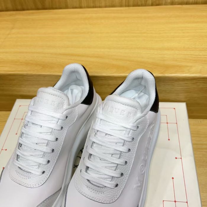Women's men flat sneaker shoes,  size 35-45, SS70-2697