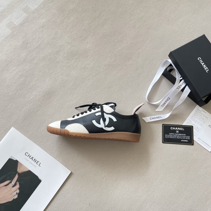 Women's flat sneaker shoes,  size 35-40, SS70-2667-2669