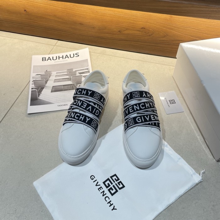 Women's men flat sneaker shoes,  size 35-46, SS70-2679-2681