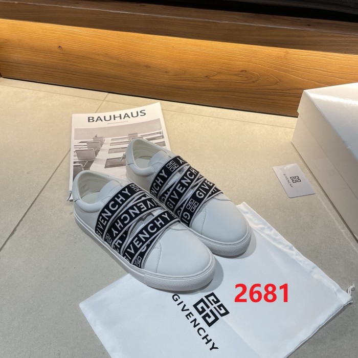 Women's men flat sneaker shoes,  size 35-46, SS70-2679-2681