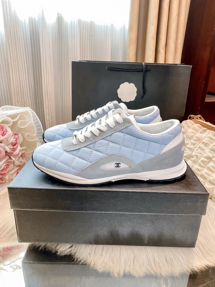 Women's flat sneaker shoes,  size 35-42, SS70-2672