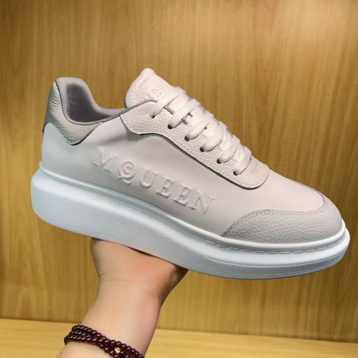 Women's men flat sneaker shoes,  size 35-45, SS70-2691