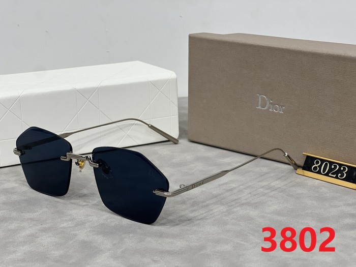 Blue light blocking sunglasses with the box and case ,G25-3801-3805